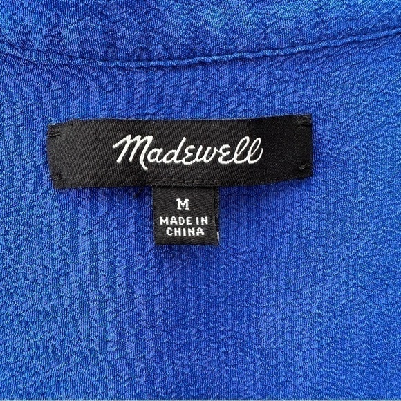 Madewell tank top with v-neckline, loose fitting, high low hemline - Picture 7 of 9